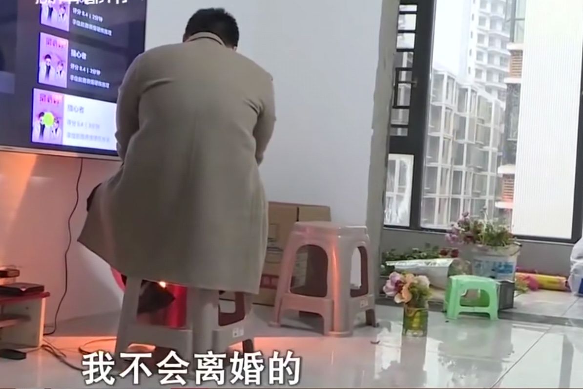 儿媳妇“打”了公公，婆婆逼小夫妻离婚：儿子的态度戳痛妈妈的心