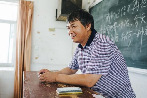 高分纪录片《高三》：95分钟背后折射出，普通人的人生可能性