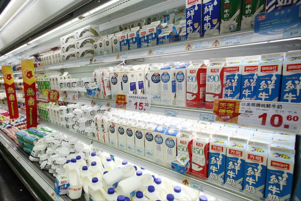 全国哪种牛奶最好喝？经过评选，这8种牛奶比较出名，有你家乡吗