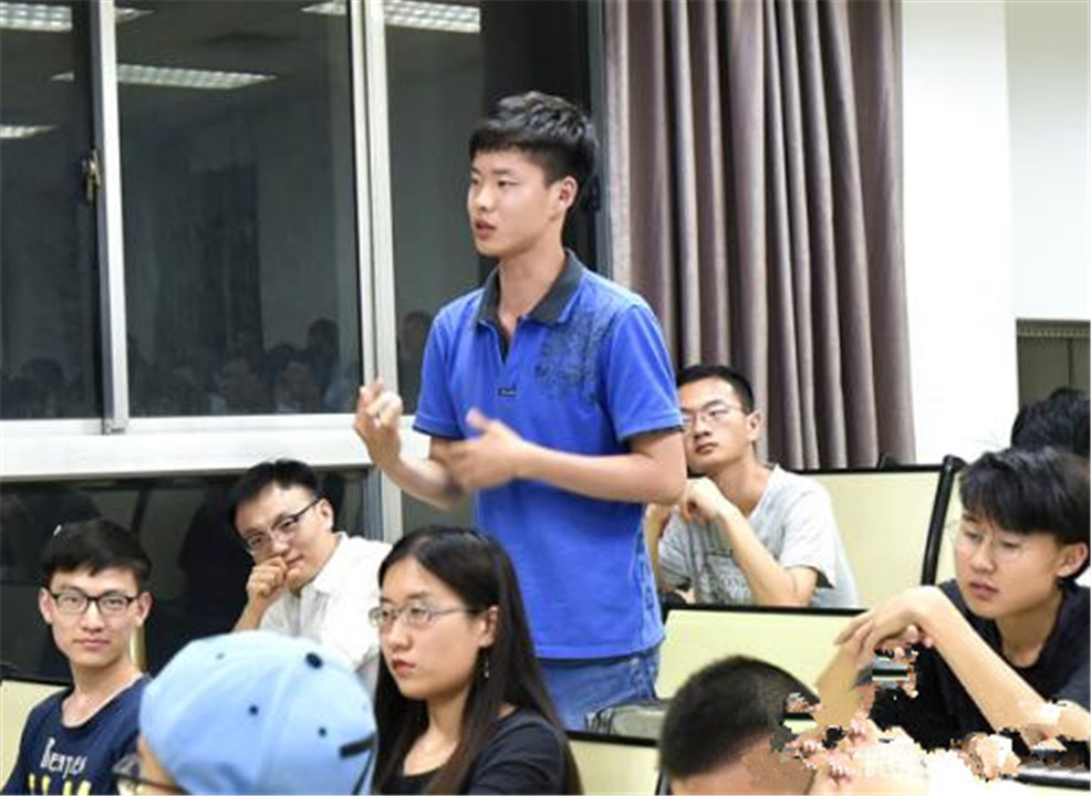 他高考719分被保送清华姚班，最强大脑黑马选手，他的学习法就3点