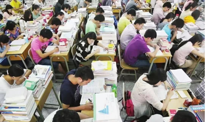 学生被中山大学录取，家人却高兴不起来，只因被这个专业录取