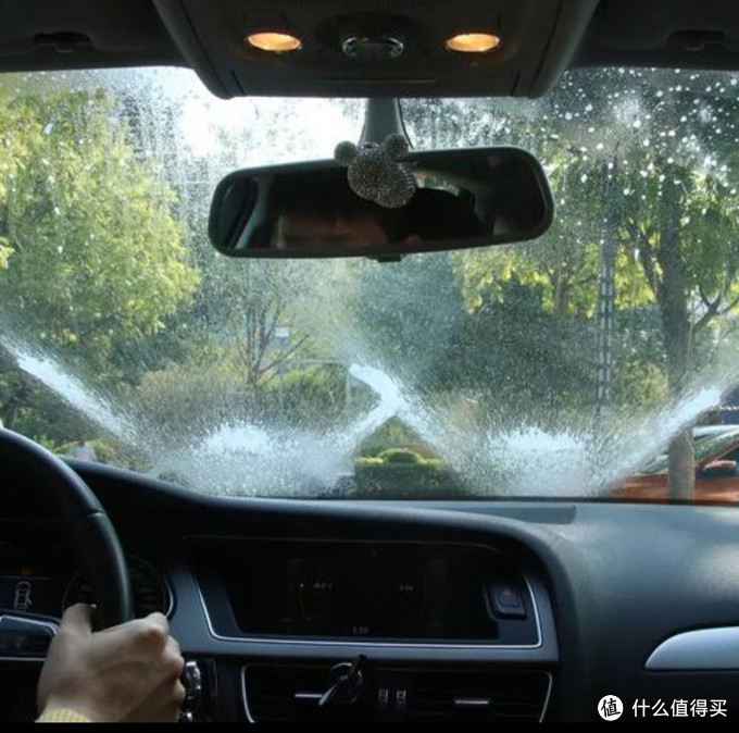汽车那些事儿：以身试水，老司机教你自制防冻玻璃水