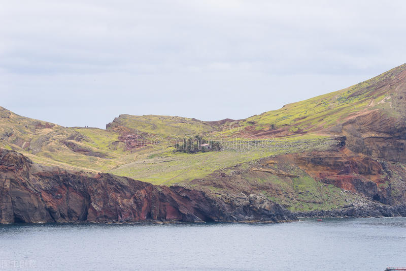 高考英语建构性试题的解析与备考策略