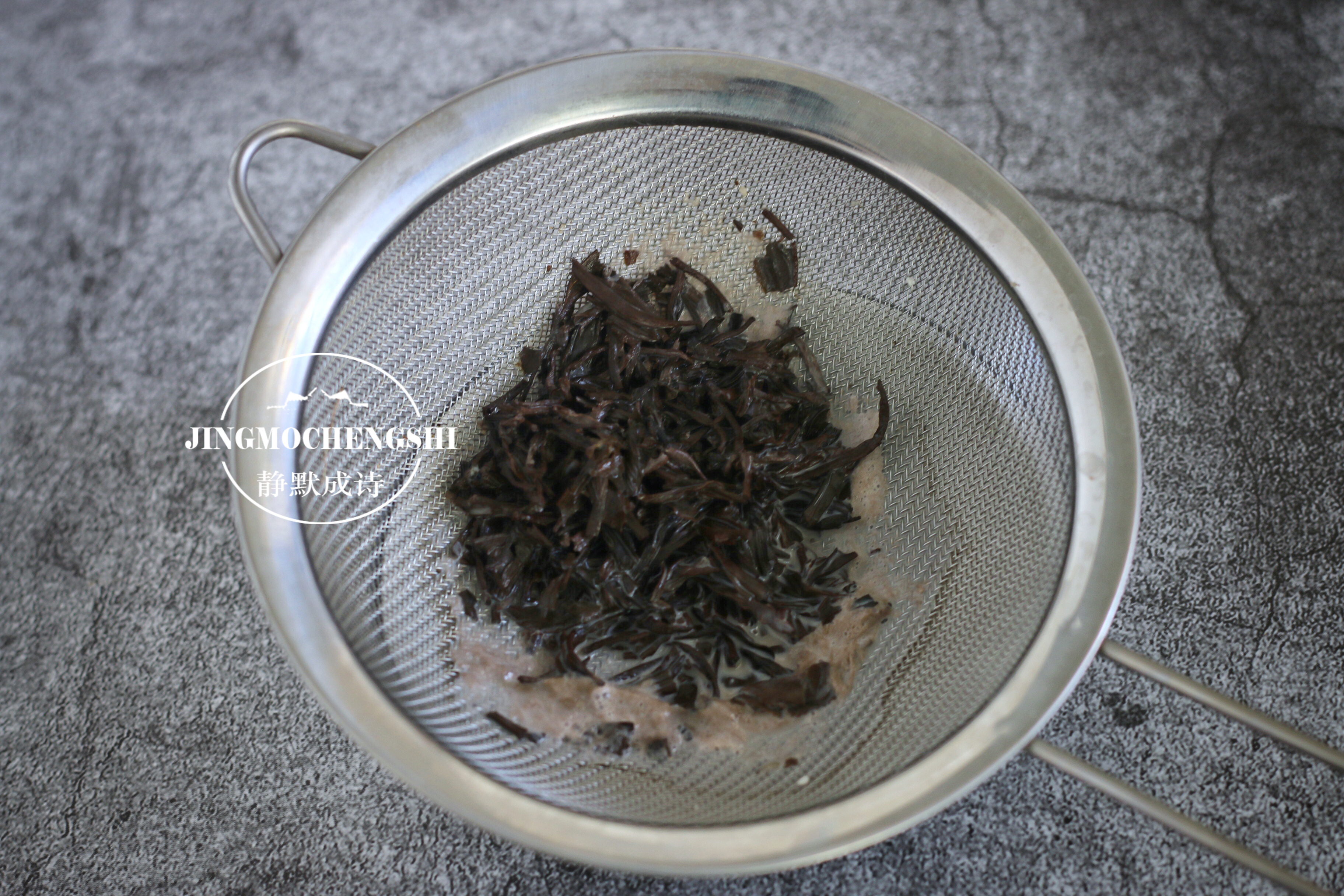 花几分钟给自己煮杯奶茶，暖心暖胃，比买的还要香，学会再不买