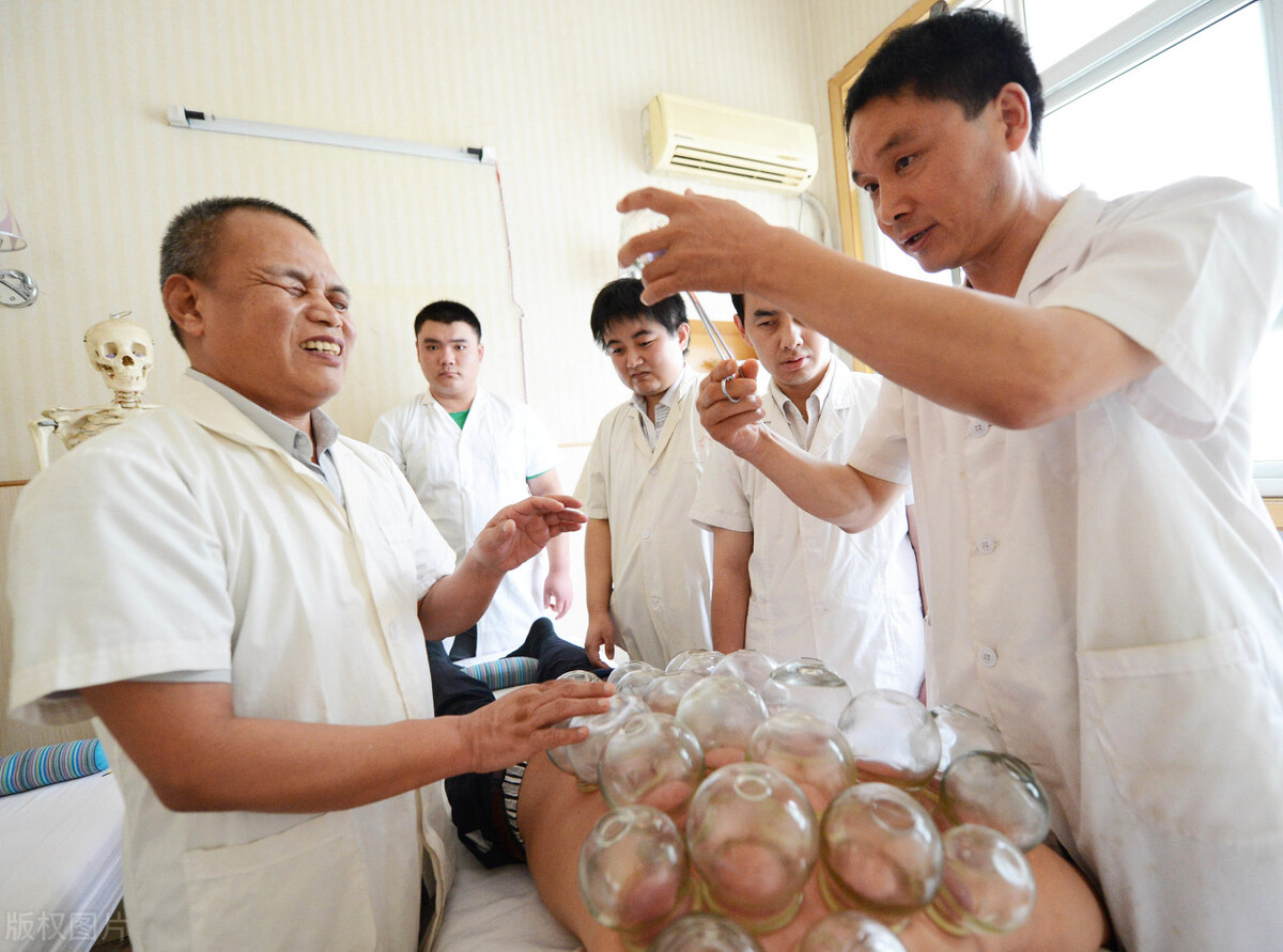 河南残疾小伙开按摩店，一年盈利270万，他的生意策略你可以学学