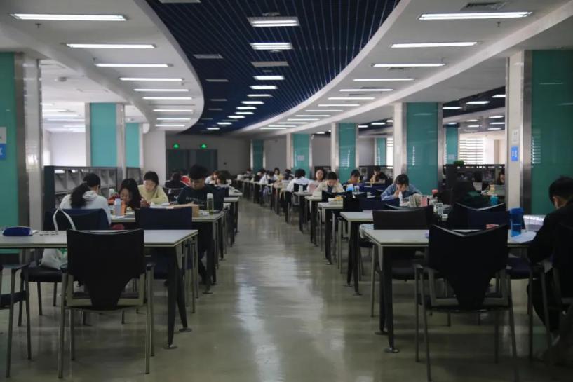 考上湖北经济学院，会是一种什么样的体验！