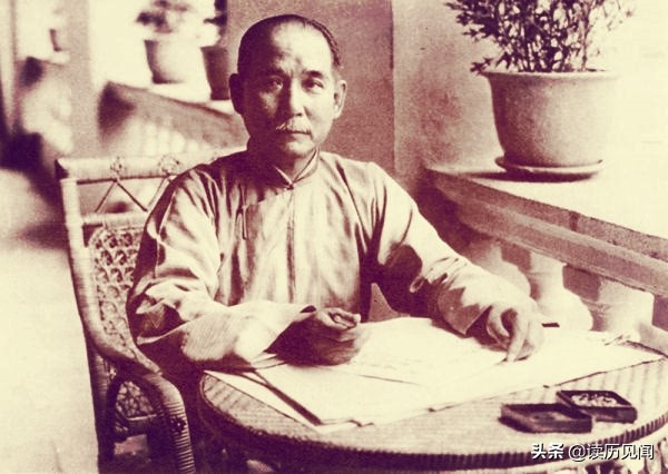 三权分立的真面目是什么？为什么孙中山要以五权宪法取代三权分立