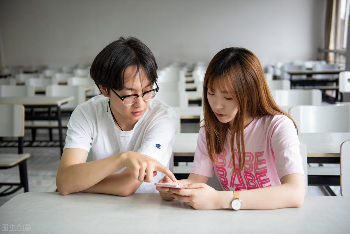 大一新生，除了学习专业内容，还需要做些什么来充实大学生活呢？