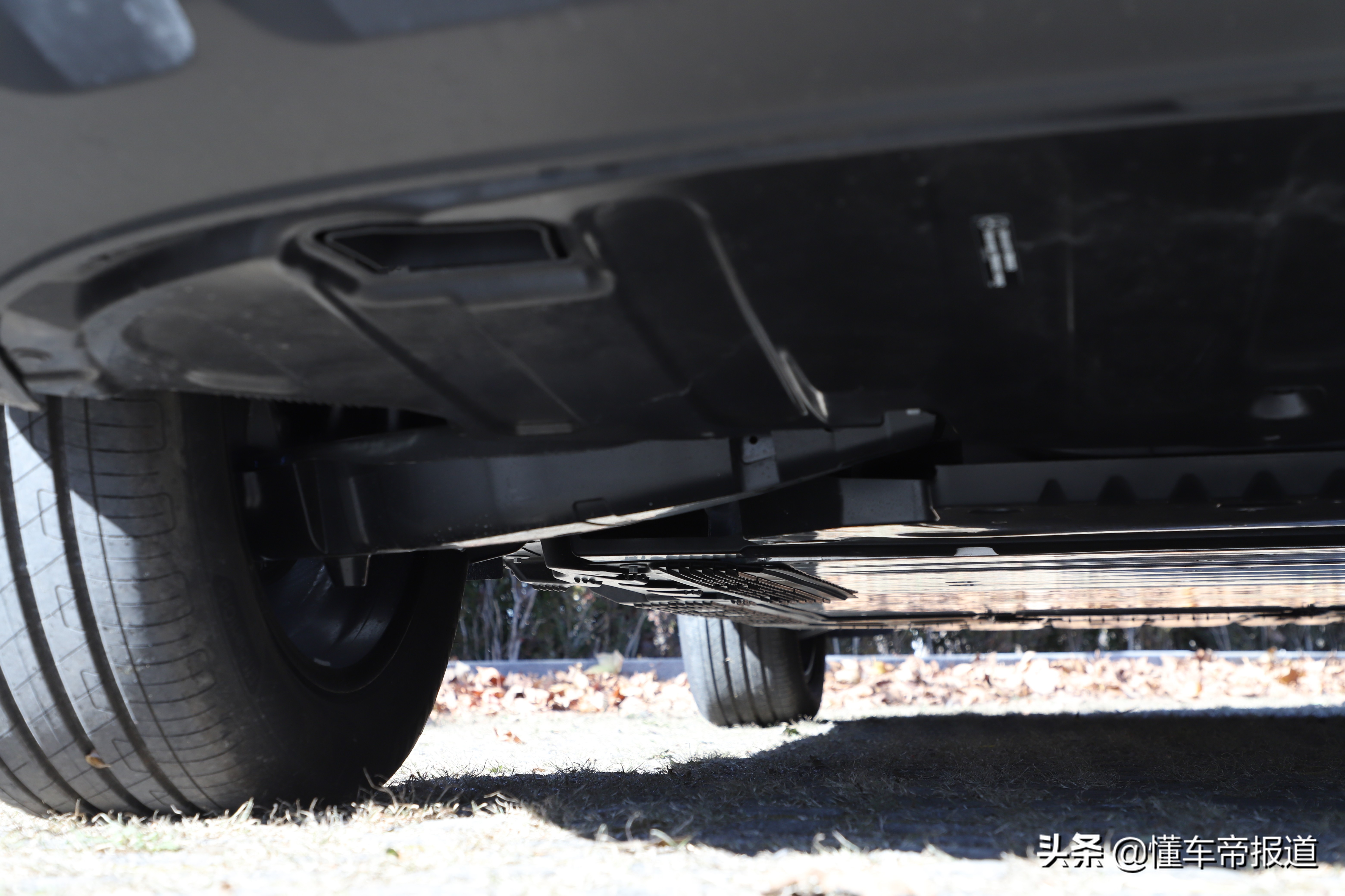 新车｜静若处子，动若脱兔！豪华纯电SUV新贵，试驾奔驰EQB