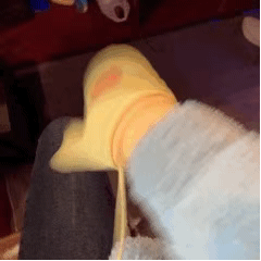 表情包：说好要宠我，你现在凶我什么意思