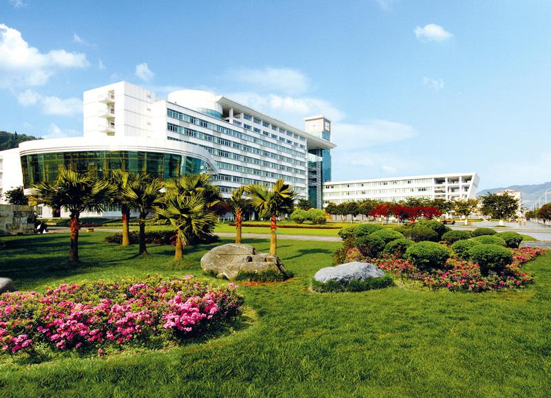 笑死人不偿命的四川省大学别称，电子科技大学为何戏称清水寺？