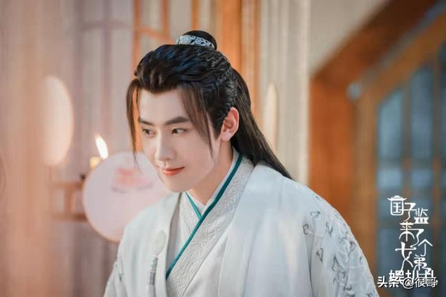 国子监来了个女弟子演员学历：张月北舞毕业，赵露思明道大学校花