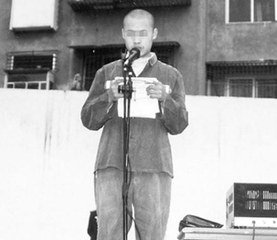 大胆偷窃高考卷，他被揭发罪行依旧高考，分数却意外超越一本线