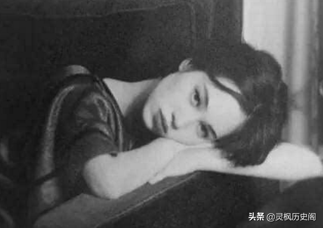 张爱玲的人生启示录：原生家庭欠你的，你要自己拿回来