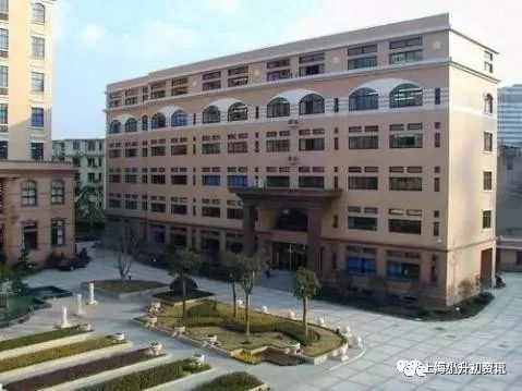 上海黄浦区的头牌初中！中考成绩本区第一！今年仅录第一志愿