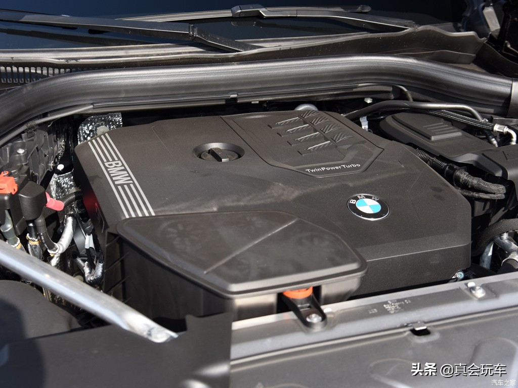 谁的颜值更高？Q5L Sportback对比宝马X4