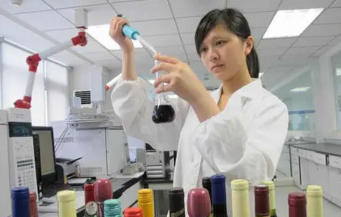 辽宁这所“宝藏”大学，录取分数不高，毕业生却多数获铁饭碗