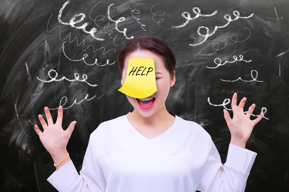 心理学：有一天，当你发现自己活得很累，请坚持做4件事