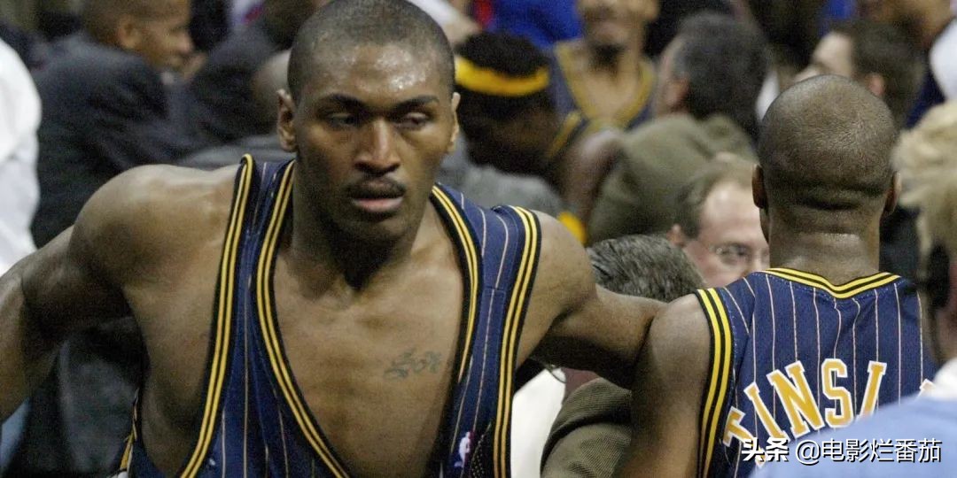 史上最惨烈的NBA斗殴现场！这部纪录片，揭开奥本山宫殿冲突之谜