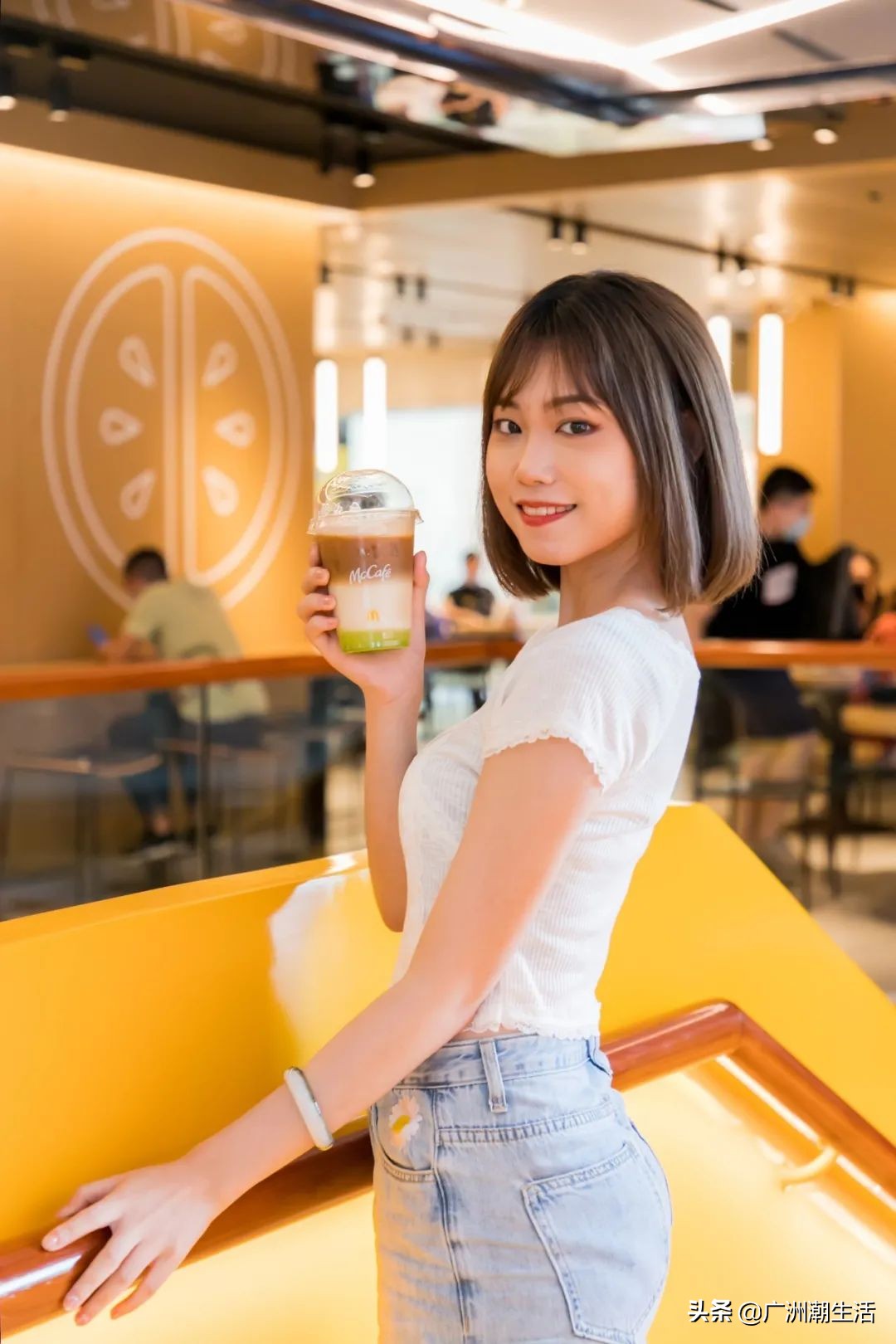 麦咖啡x噢麦力「燕麦拿铁」来了，这才是YYDS