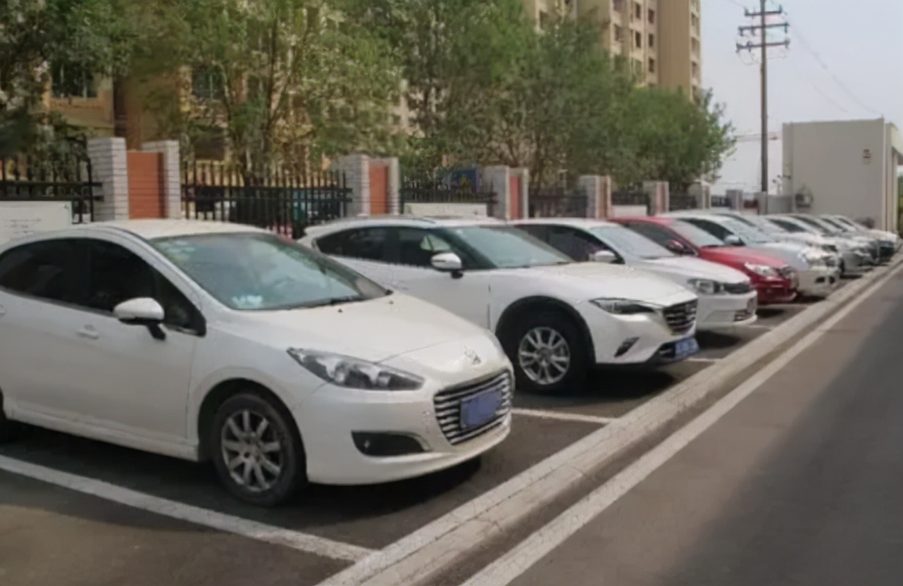 汽车不开多久发动一次最好 启动一次放多久 修车师傅告诉你 拆车件网