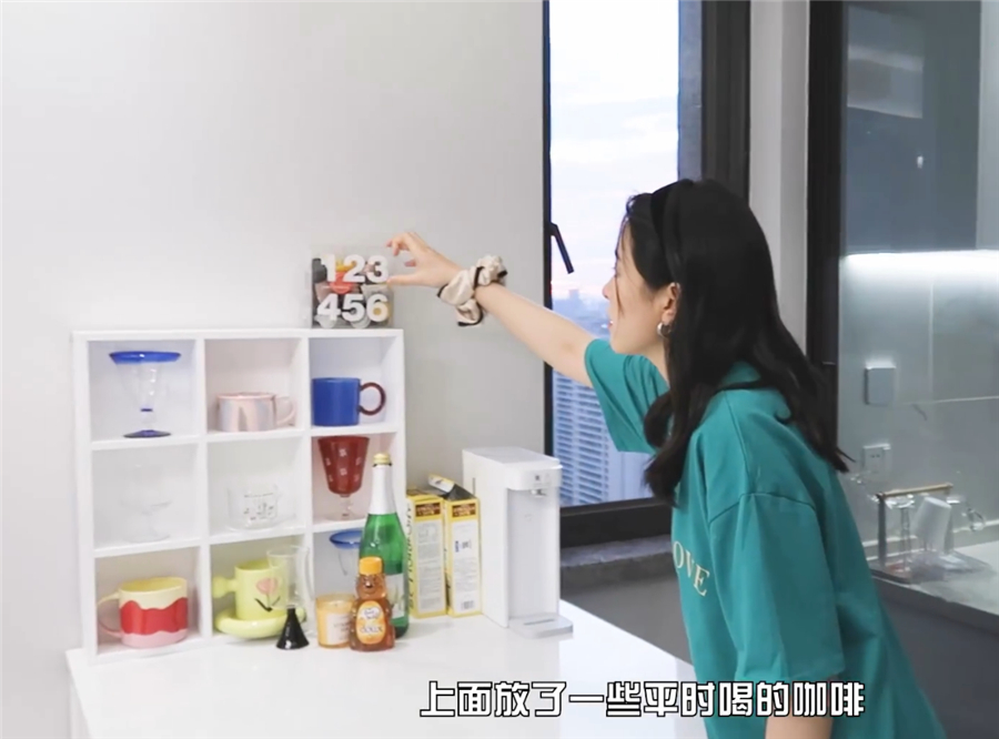 杭州姑娘用3个月改造租房，平平无奇的租屋，入住后却干净又高级