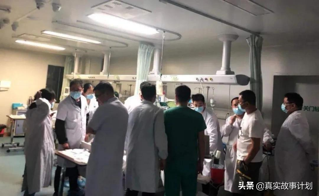 急诊，医护学生入门修炼场：适应忙碌、适应生死