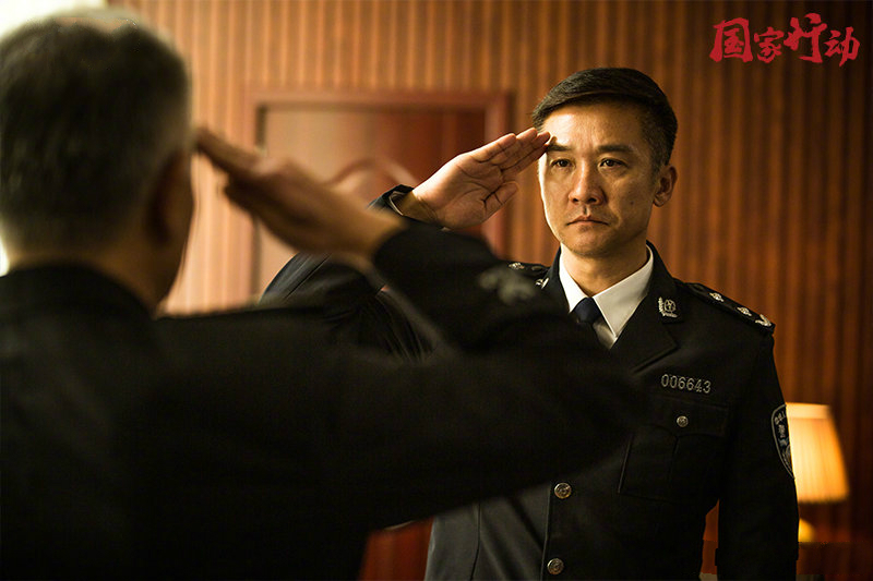 这部剧是目前网友呼声最高的一部作品,原先《国家行动》这部剧是定于