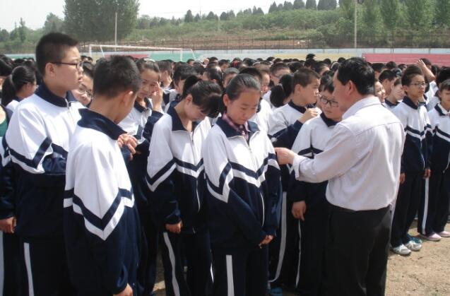 高中生应该要求发型吗？高中生发型标准公布，家长难以接受