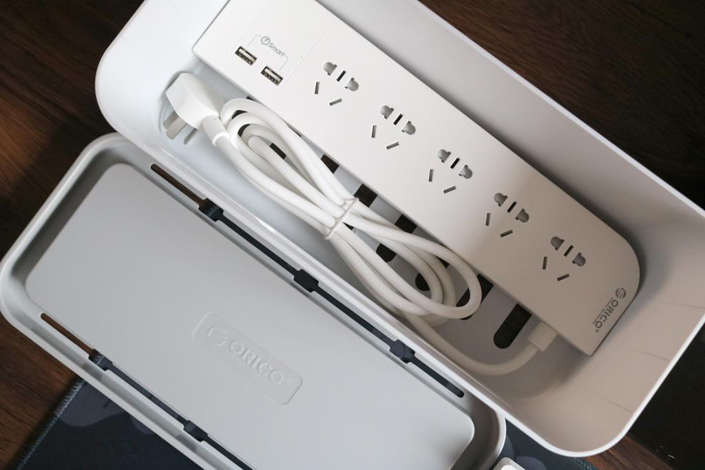 桌面排线凌乱有高招 奥睿科帮你整理 秒变整洁