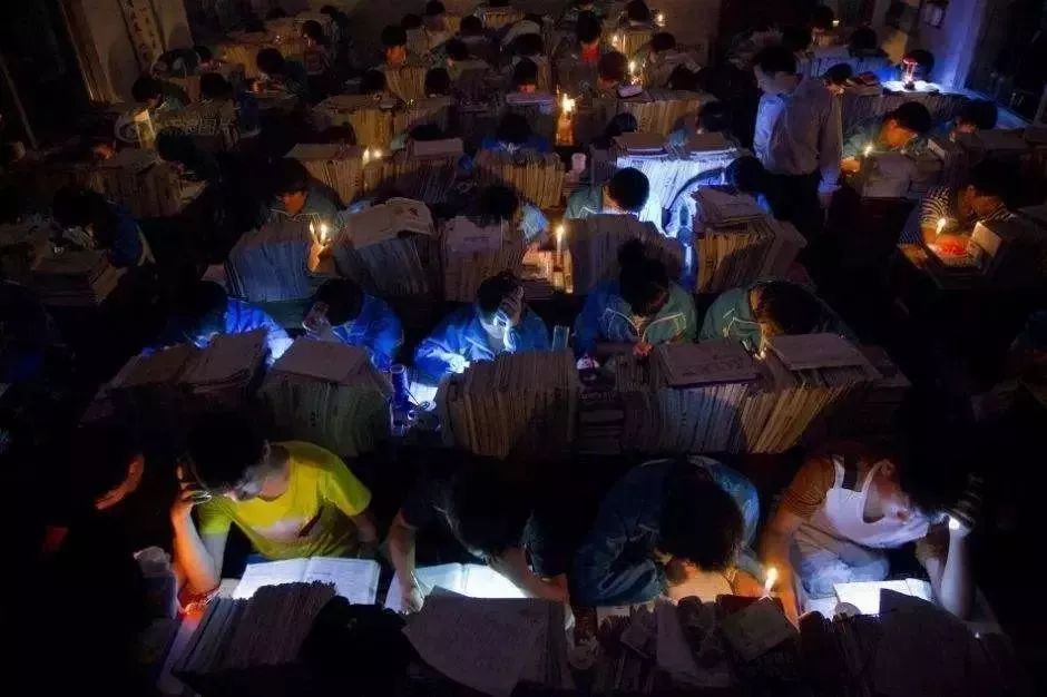 今年高考后取消复读？官方正式回应！复读这件事，高考前想都别想