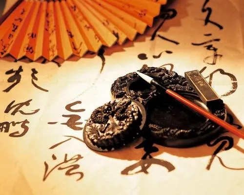 俗话说：小事看格局，细节看人品，对人性的洞察皆在格局之间