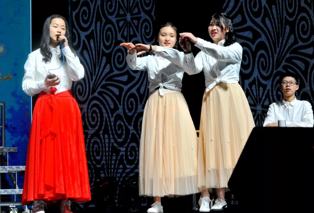 这所行事低调却成绩华丽的名校，他值得被爱