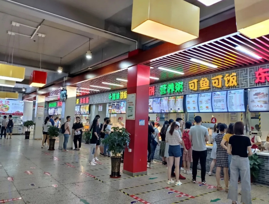 豪华配置！坐拥17个高颜值食堂，江苏这所双一流高校火了！