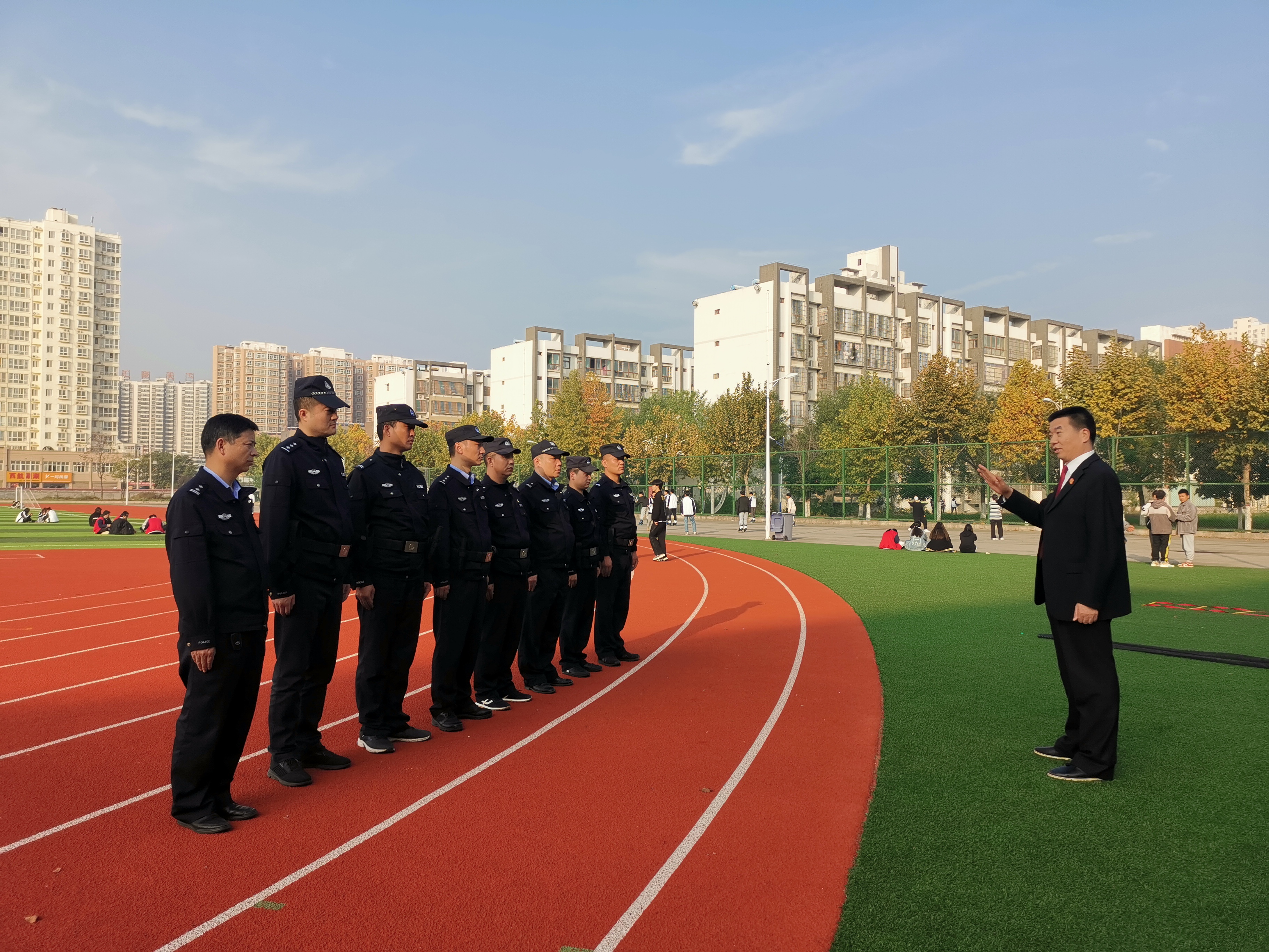 咸阳中院督导检查兴平法院实战化训练推进情况