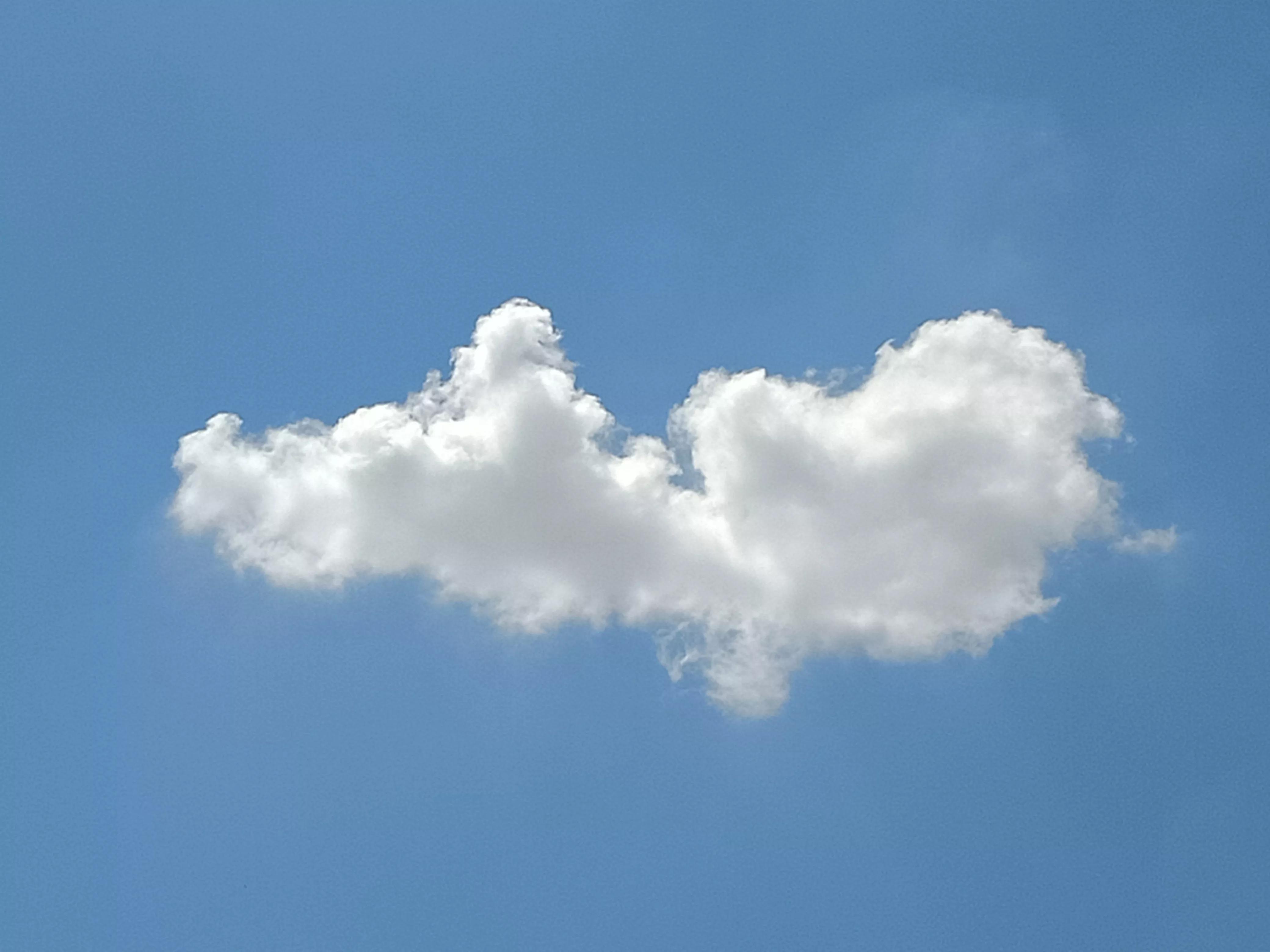 秋高气爽,蓝天白云真好看