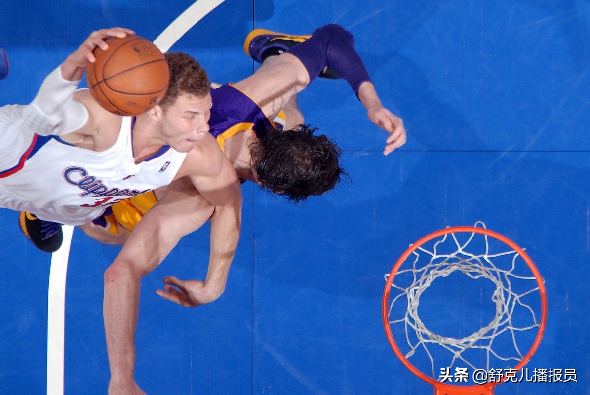 nba史上哪些精彩扣篮(NBA历史八大实战扣篮最强巨星：钟表抡扣威尔金斯，天外来客UFO)