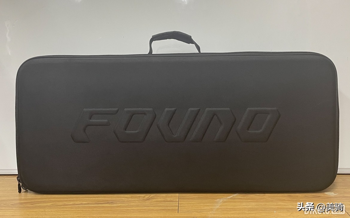 4+2用户必看，全球首款全电动吸盘车顶架FOVNO N-Power深度测评