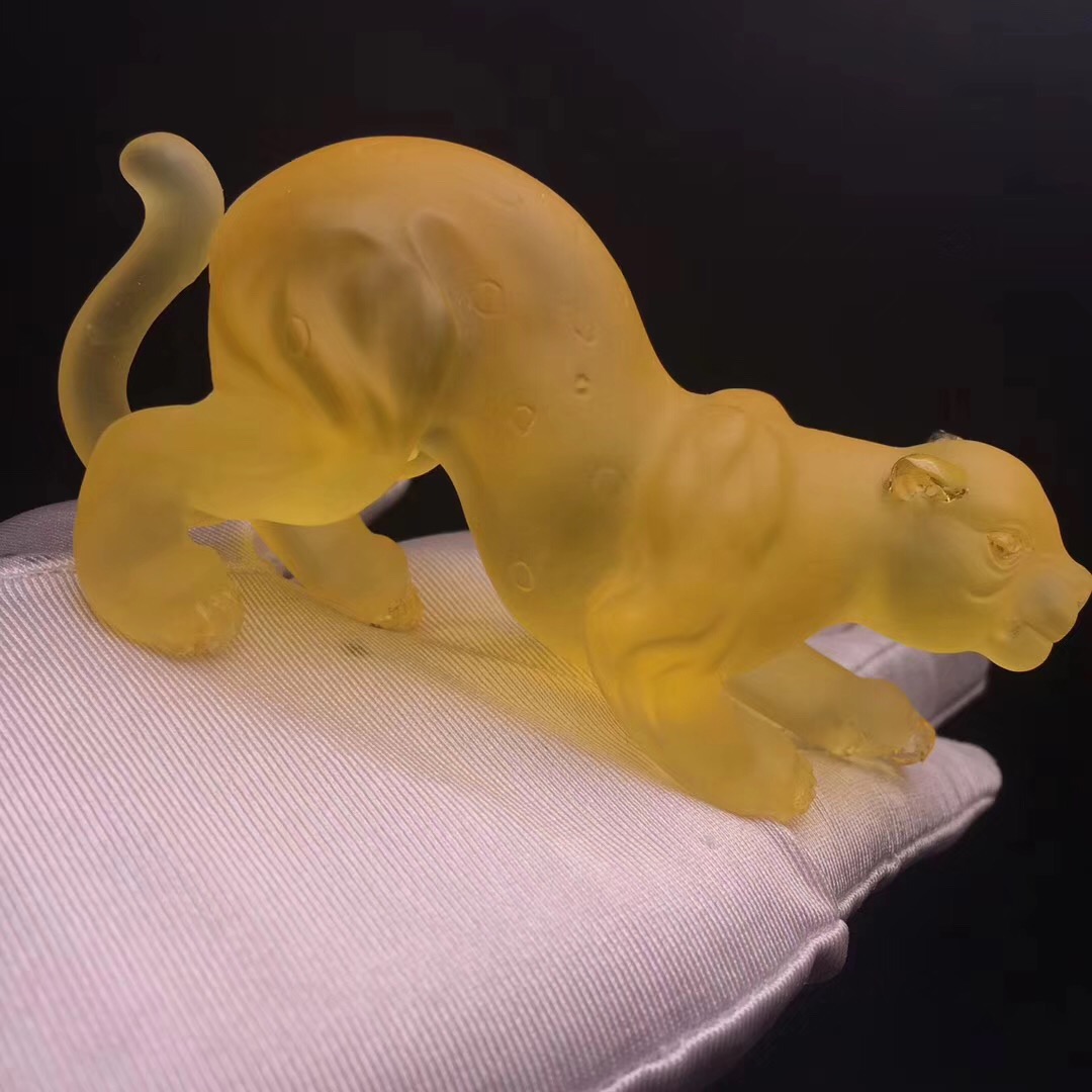 蜜蜡“为什么”不能轻易送人，这些说法你信吗？