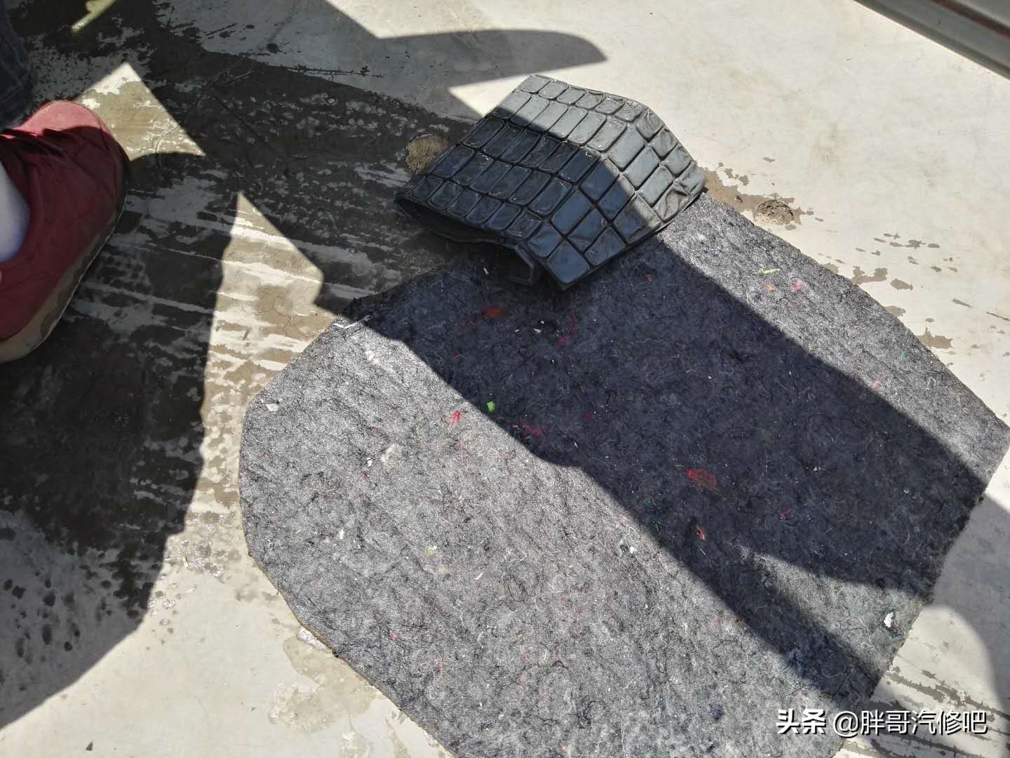 捷达暖风水箱爆裂，车里面能养“海豚”，顺便看看什么是黑心棉