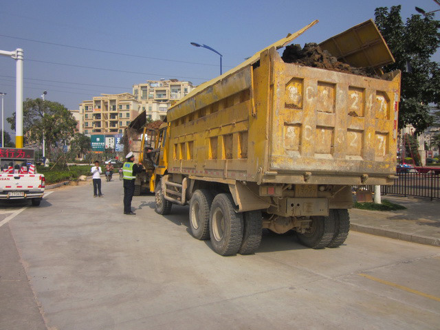 家哥选车：深圳新政策自卸车配置选购全攻略，5月31日旧车全淘汰