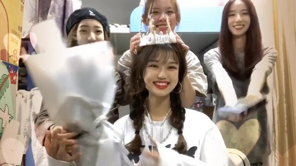 中南大学再现学霸寝室，4位美女姐姐保研名校，颜值气质也在线