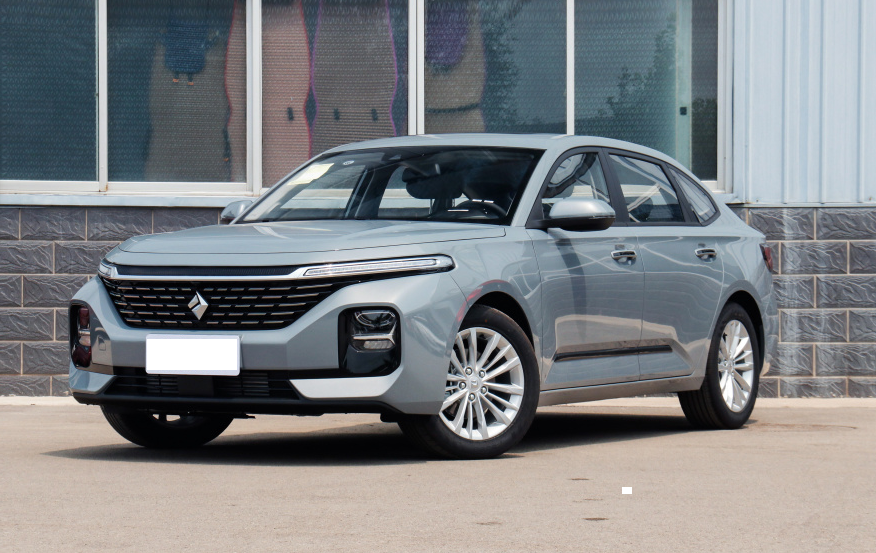 十万左右，值得推荐的4款车，省油可靠好看，丰田本田国产全都有