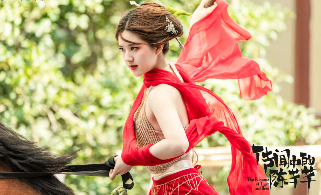 冯小刚怎么也没想到，当初嫌弃“秀恩爱”的邓超，如今却高攀不上