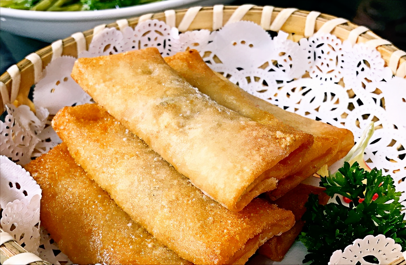 苏州美食全攻略：盘点人间天堂苏州的各种美味佳肴