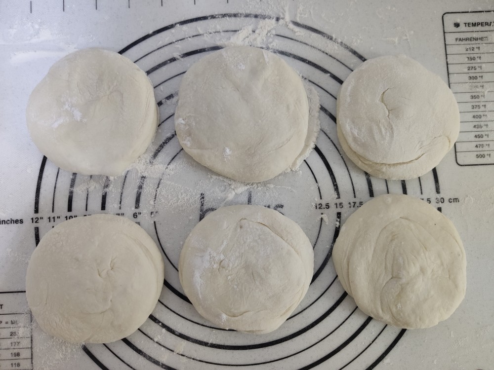 死面大饼怎么做软而不硬？用对和面水是关键，教程来了，一学就会