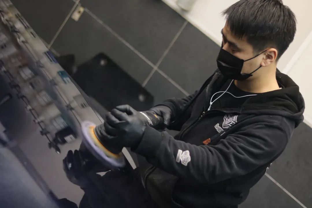 怪兽修车：翻新一辆15年奔驰GLK260，最终满血复活变新车