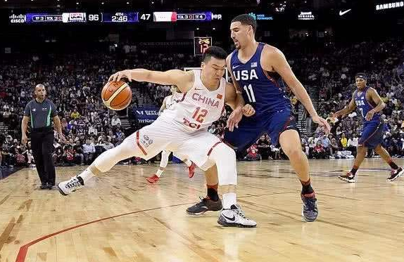 为什么nba比cba健康(​论身体素质，NBA球员比CBA的更强，为何NBA常有球员跟腱断裂？)