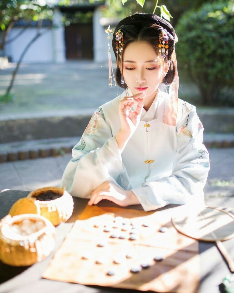 棋者奕也,下棋者艺也,七律二首,棋弈之趣