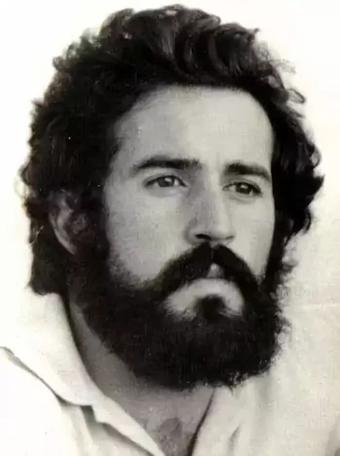 三毛陈平(《三毛流浪记》作者的故事)